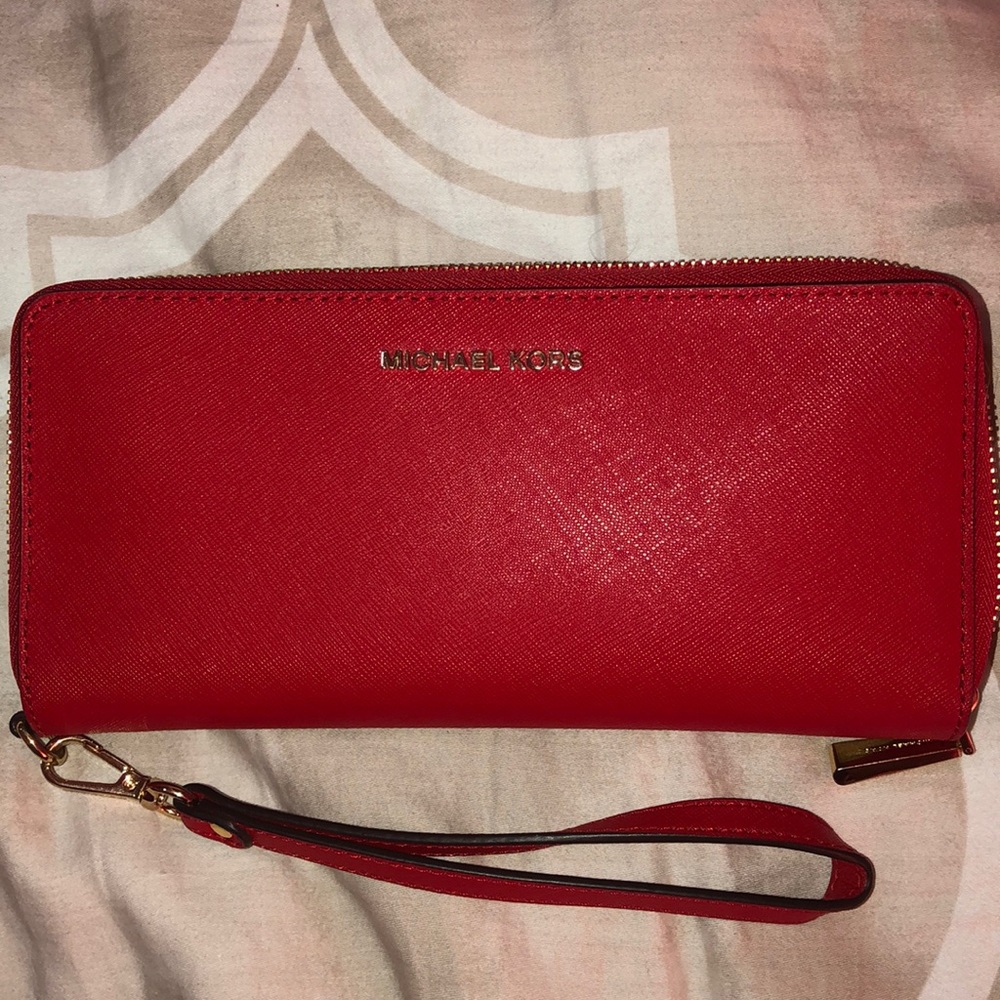 MK red wallet